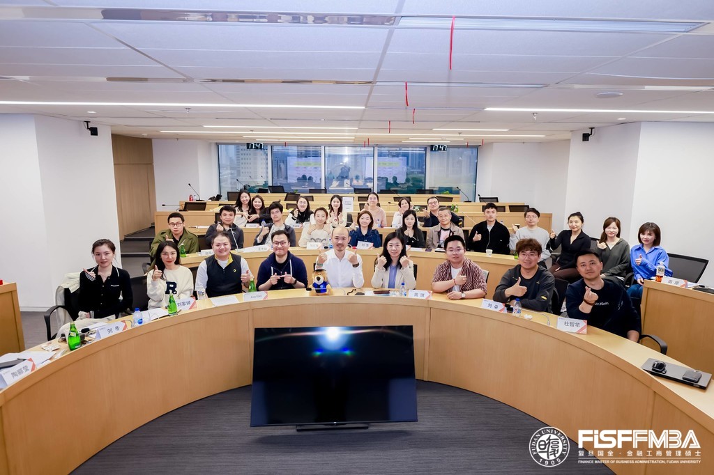 燃🔚🤵🏽‍♀️！TechMark管理實戰模擬課程實錄⤴️：兩天一夜，高手對決！